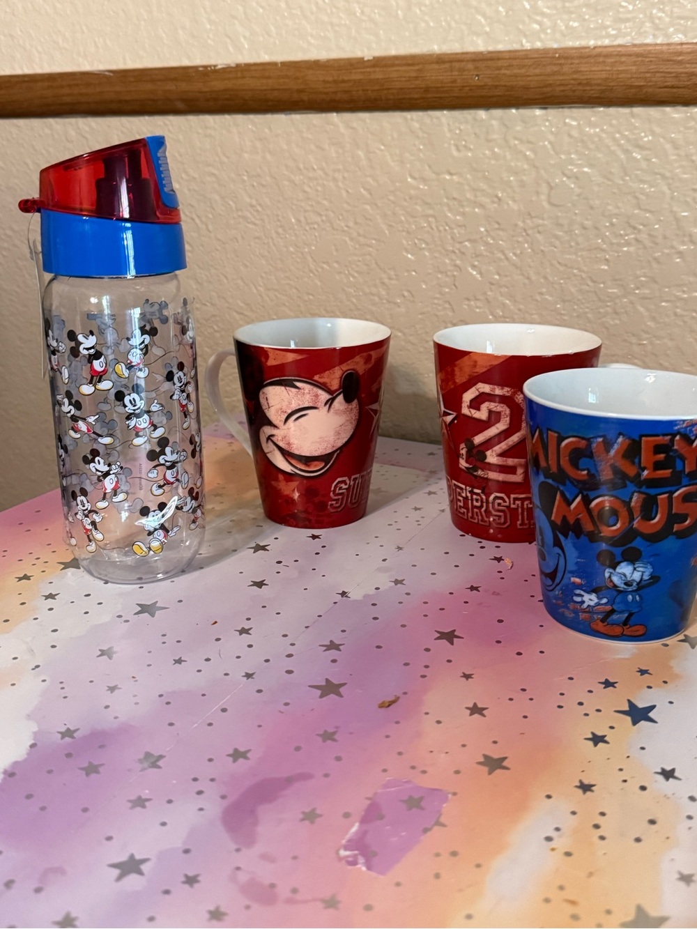 Disney’s Mickey Mouse nwt water bottle and 3 vintage Jerry Leigh mugs